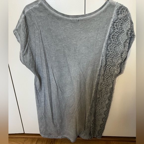 Gray T-Shirt with Lace Accent - Picture 2 of 4